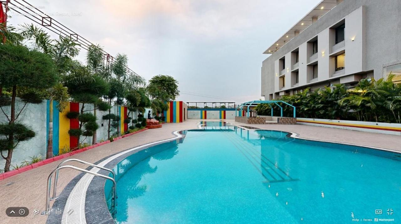 The Aanandam Hotel Resort Itārsi Exterior foto